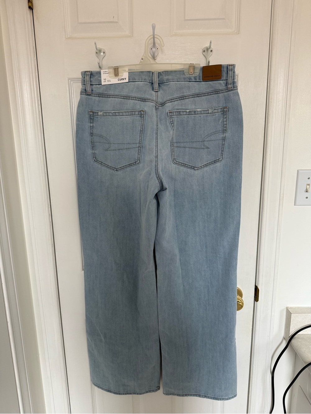 American Eagle Outfitters Curvy Stovepipe Jeans - Light Blue - Picture 3 of 4